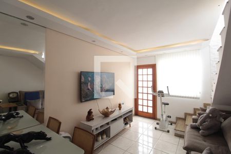 Sala de casa para alugar com 2 quartos, 78m² em Vila Jardim Leblon, Belo Horizonte