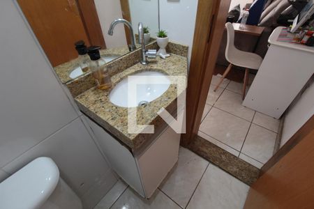 Lavabo de casa à venda com 2 quartos, 78m² em Vila Jardim Leblon, Belo Horizonte