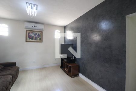 Sala de casa à venda com 3 quartos, 550m² em Vila Aparecida, Jundiaí