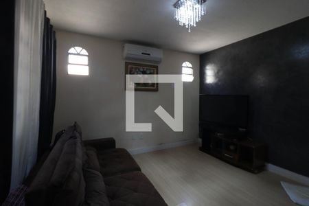 Sala de casa à venda com 3 quartos, 550m² em Vila Aparecida, Jundiaí