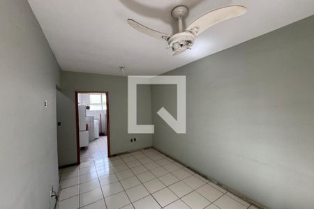 Sala de apartamento para alugar com 2 quartos, 52m² em Vila Tiberio, Ribeirão Preto