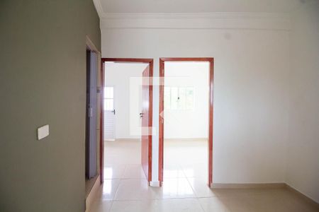 Sala de casa para alugar com 2 quartos, 34m² em Jardim Ipanema (zona Oeste), São Paulo