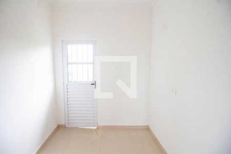 Quarto 2 de casa para alugar com 2 quartos, 34m² em Jardim Ipanema (zona Oeste), São Paulo