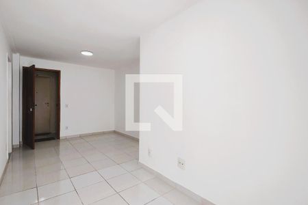 Sala de apartamento para alugar com 2 quartos, 70m² em Anil, Rio de Janeiro