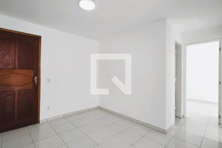 Sala de apartamento para alugar com 2 quartos, 70m² em Anil, Rio de Janeiro