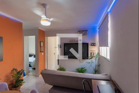 Sala de apartamento à venda com 2 quartos, 42m² em Vila Pompéia, Campinas