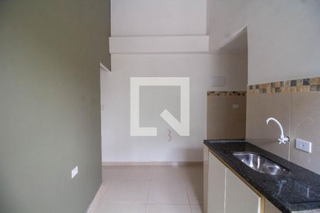 Cozinha de casa para alugar com 2 quartos, 41m² em Jardim Ipanema (zona Oeste), São Paulo