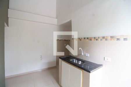 Cozinha de casa para alugar com 2 quartos, 41m² em Jardim Ipanema (zona Oeste), São Paulo