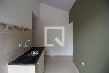 Cozinha de casa para alugar com 2 quartos, 41m² em Jardim Ipanema (zona Oeste), São Paulo