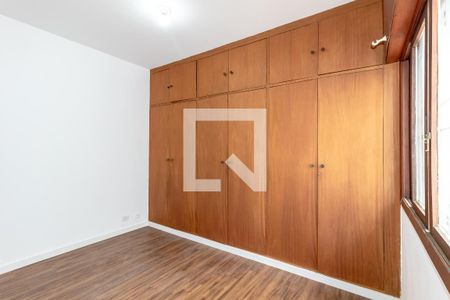 Quarto 1 de casa à venda com 4 quartos, 240m² em Indianópolis, São Paulo