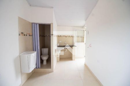 Sala/Quarto/Cozinha de casa para alugar com 1 quarto, 12m² em Jardim Ipanema (zona Oeste), São Paulo