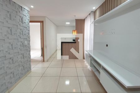 Sala de apartamento à venda com 2 quartos, 56m² em Jardim Esmeraldina, Campinas