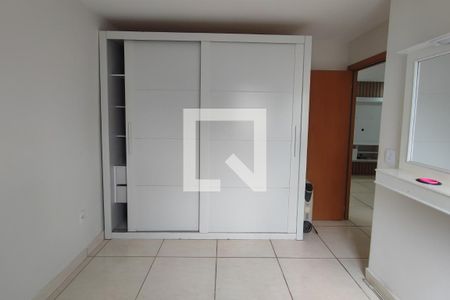 Quarto 2 de apartamento à venda com 2 quartos, 56m² em Jardim Esmeraldina, Campinas