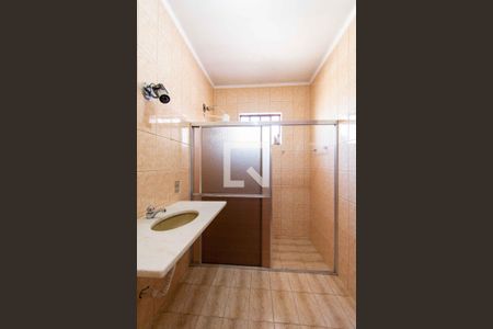 Casa para alugar com 290m², 4 quartos e 4 vagas Casa para alugar com 290m², 4 quartos e 4 vagasBanheiro/Quarto 1