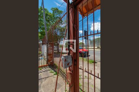 Casa para alugar com 290m², 4 quartos e 4 vagas Casa para alugar com 290m², 4 quartos e 4 vagasFachada