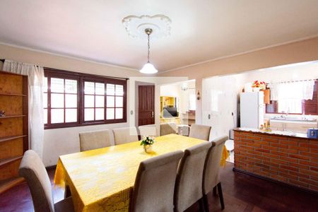 Casa para alugar com 290m², 4 quartos e 4 vagas Casa para alugar com 290m², 4 quartos e 4 vagasCopa