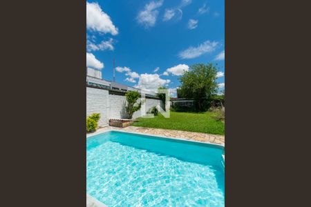 Casa para alugar com 290m², 4 quartos e 4 vagas Casa para alugar com 290m², 4 quartos e 4 vagasÁrea comum