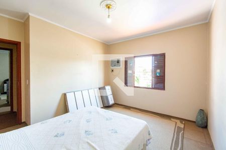 Casa para alugar com 290m², 4 quartos e 4 vagas Casa para alugar com 290m², 4 quartos e 4 vagasQuarto 3