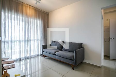 Sala de apartamento para alugar com 1 quarto, 49m² em Centro, Mogi das Cruzes