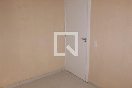 Quarto 2 de apartamento para alugar com 2 quartos, 48m² em Bairro Jardim Nossa Senhora das Graças, Cotia