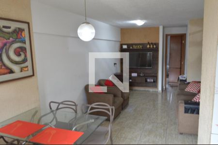 Sala  de apartamento para alugar com 2 quartos, 58m² em Jacarepaguá, Rio de Janeiro