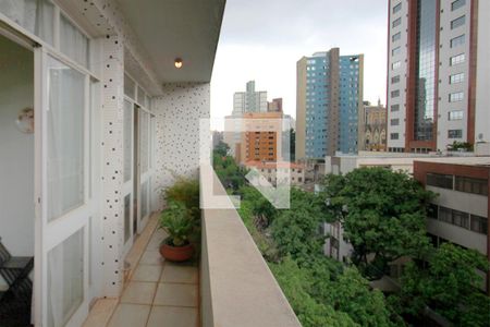 Varanda das Salas de apartamento à venda com 4 quartos, 230m² em Centro, Belo Horizonte