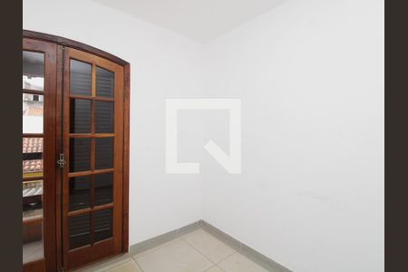 Quarto 2 de casa para alugar com 3 quartos, 85m² em Vila Pedra Branca, São Paulo