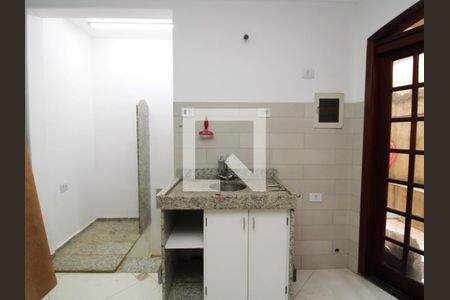 Sala/Cozinha de casa para alugar com 3 quartos, 85m² em Vila Pedra Branca, São Paulo