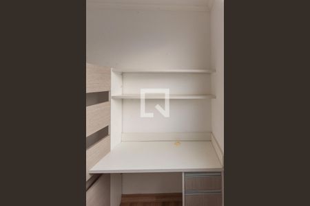 Quarto 1 de apartamento para alugar com 2 quartos, 43m² em Jardim Nova Europa, Campinas