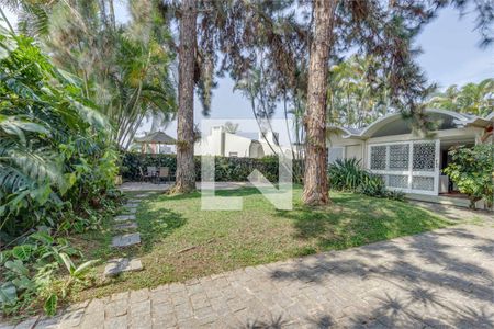 Casa à venda com 3 quartos, 144m² em Chácara Monte Alegre, São Paulo