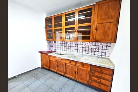 Apartamento à venda com 2 quartos, 139m² em Bela Vista, São Paulo