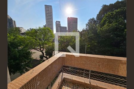 Apartamento à venda com 2 quartos, 139m² em Bela Vista, São Paulo