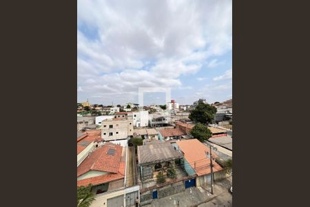 Apartamento à venda com 2 quartos, 380m² em Serrano, Belo Horizonte