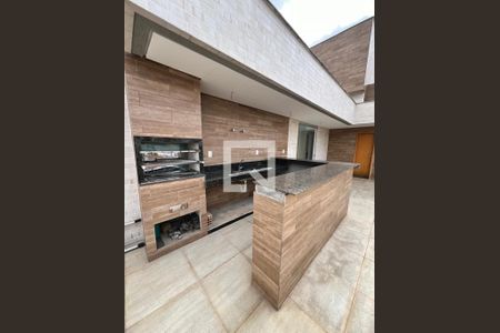 Apartamento à venda com 380m², 2 quartos e 2 vagas