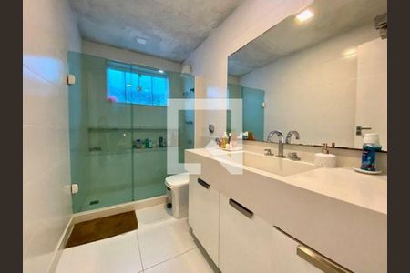 Casa à venda com 3 quartos, 208m² em São Francisco, Niterói