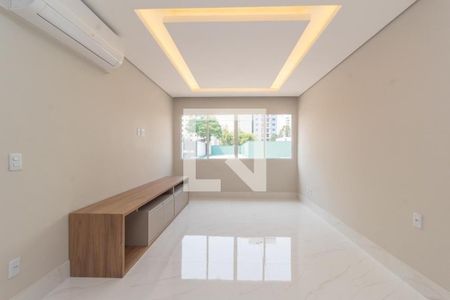 Apartamento à venda com 2 quartos, 72m² em Vila Uberabinha, São Paulo