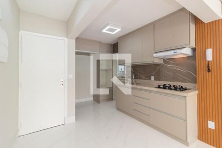 Apartamento à venda com 2 quartos, 72m² em Vila Uberabinha, São Paulo