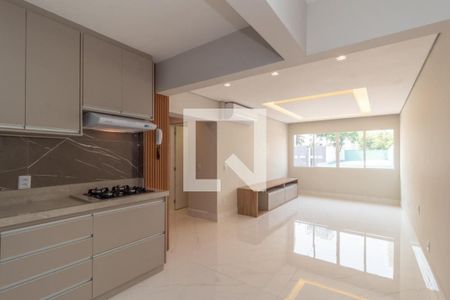 Apartamento à venda com 2 quartos, 72m² em Vila Uberabinha, São Paulo