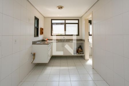 Cozinha de apartamento à venda com 3 quartos, 126m² em Mont’serrat, Porto Alegre