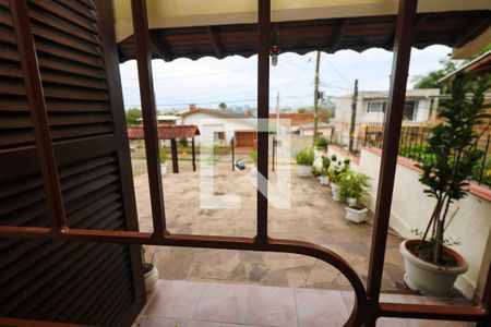 Vista da Sala de casa à venda com 3 quartos, 234m² em Partenon, Porto Alegre