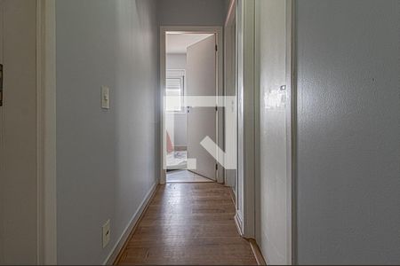 corredor para os cômodos de apartamento à venda com 3 quartos, 65m² em Vila Vera, São Paulo