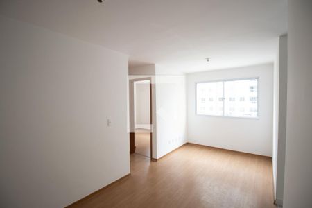 Sala de apartamento para alugar com 2 quartos, 48m² em Colubande, São Gonçalo