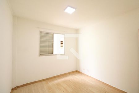 Quarto 1 de apartamento para alugar com 2 quartos, 80m² em Osvaldo Cruz, São Caetano do Sul