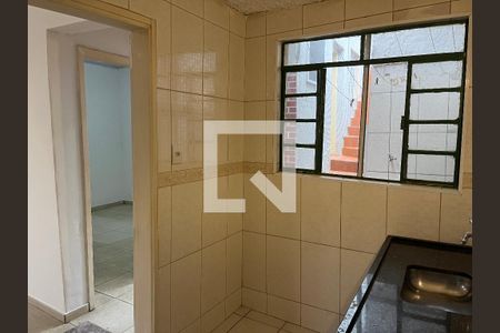 Cozinha de casa para alugar com 1 quarto, 40m² em Vila Romana, São Paulo