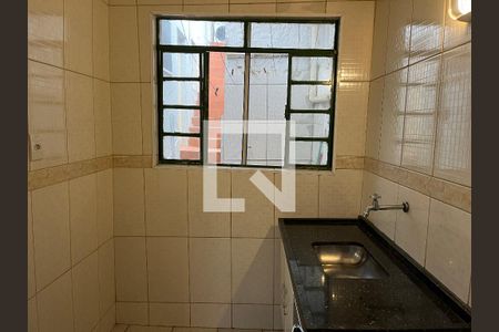 Cozinha de casa para alugar com 1 quarto, 40m² em Vila Romana, São Paulo