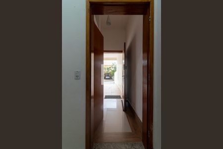 Sala de casa para alugar com 3 quartos, 160m² em Jardim Nova Coimbra, Cotia