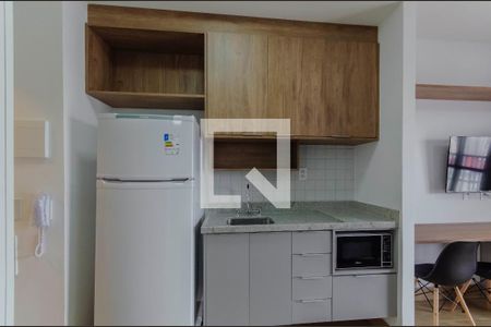 Cozinha de apartamento para alugar com 1 quarto, 29m² em Liberdade, São Paulo