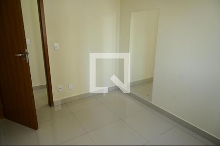 Quarto 1 de apartamento para alugar com 2 quartos, 58m² em Vila Maria José, Goiânia