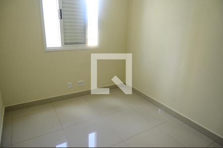 Quarto 1 de apartamento para alugar com 2 quartos, 58m² em Vila Maria José, Goiânia