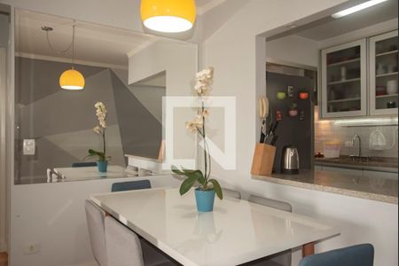 Sala de apartamento à venda com 2 quartos, 60m² em Vila da Saúde, São Paulo